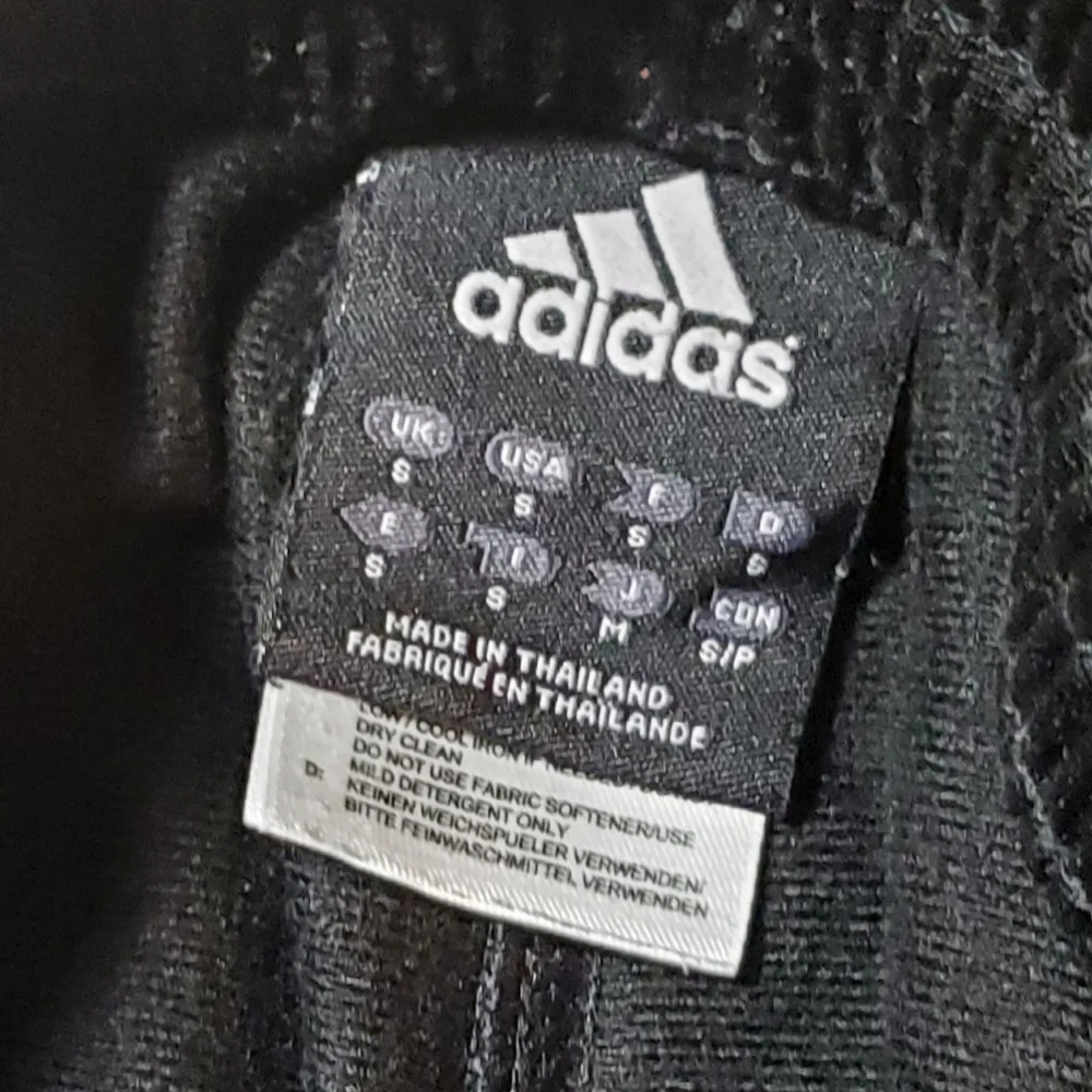 ● ADIDAS Track Pants ● - Picture 2 of 8